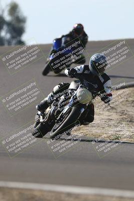 media/Nov-02-2025-Lets Ride (Sun) [[f7a3caa734]]/C Group/1240pm (Turn 2 Outside)/